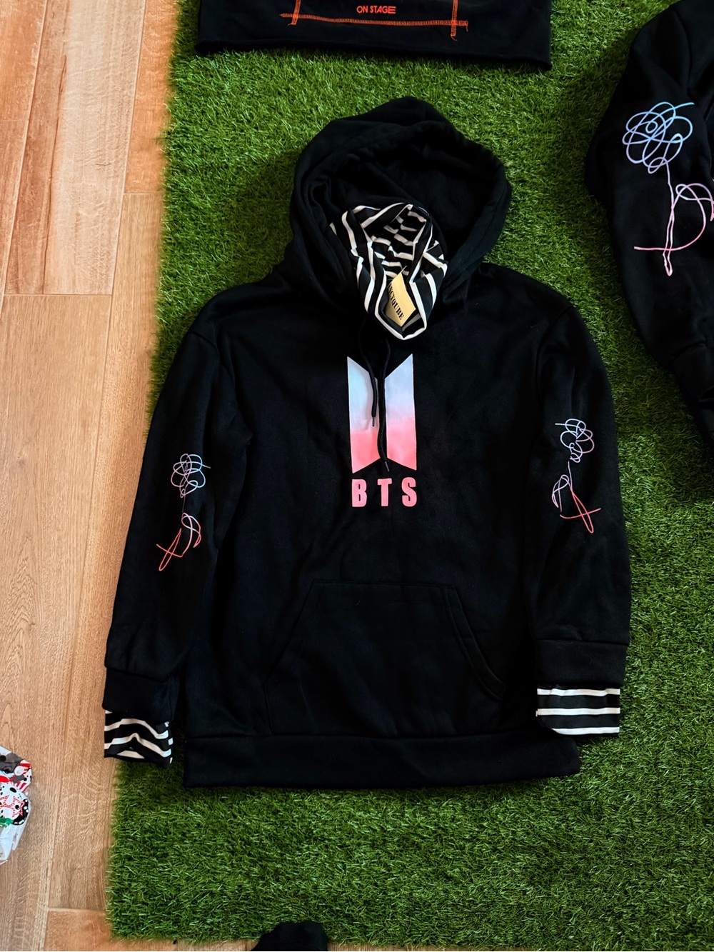 Black BTS Graphic Hoodie - Love Yourself Pullover 3 hooded sweaters bundle - Picture 3 of 5